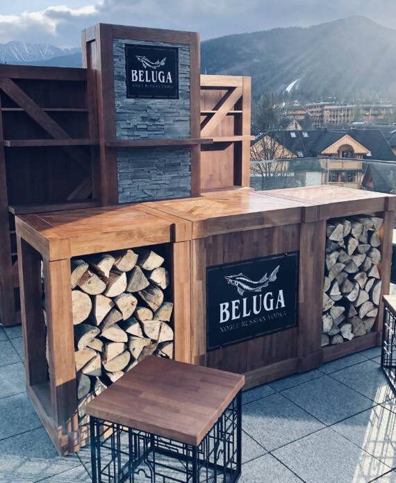 Projekt, produkcja i montaż stref promocyjnych marki Beluga